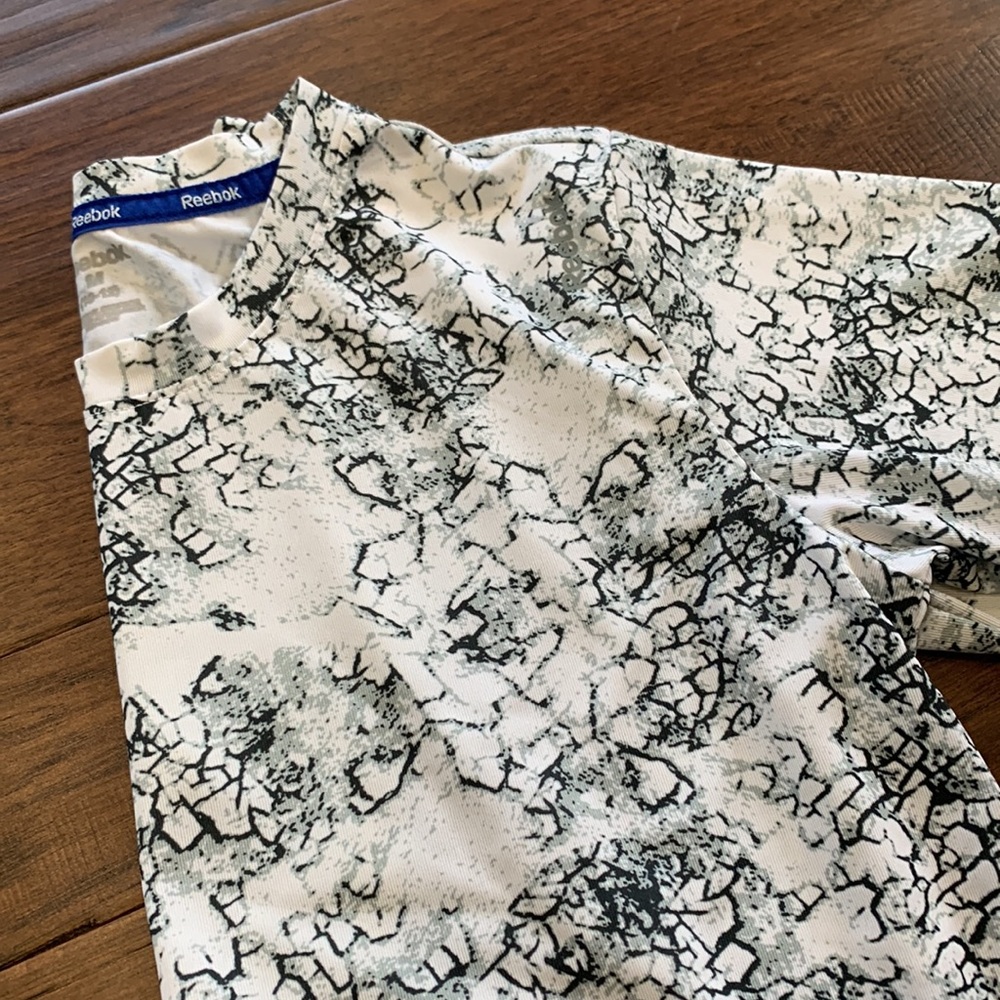 Boys Reebok Tee - Picture 5 of 5